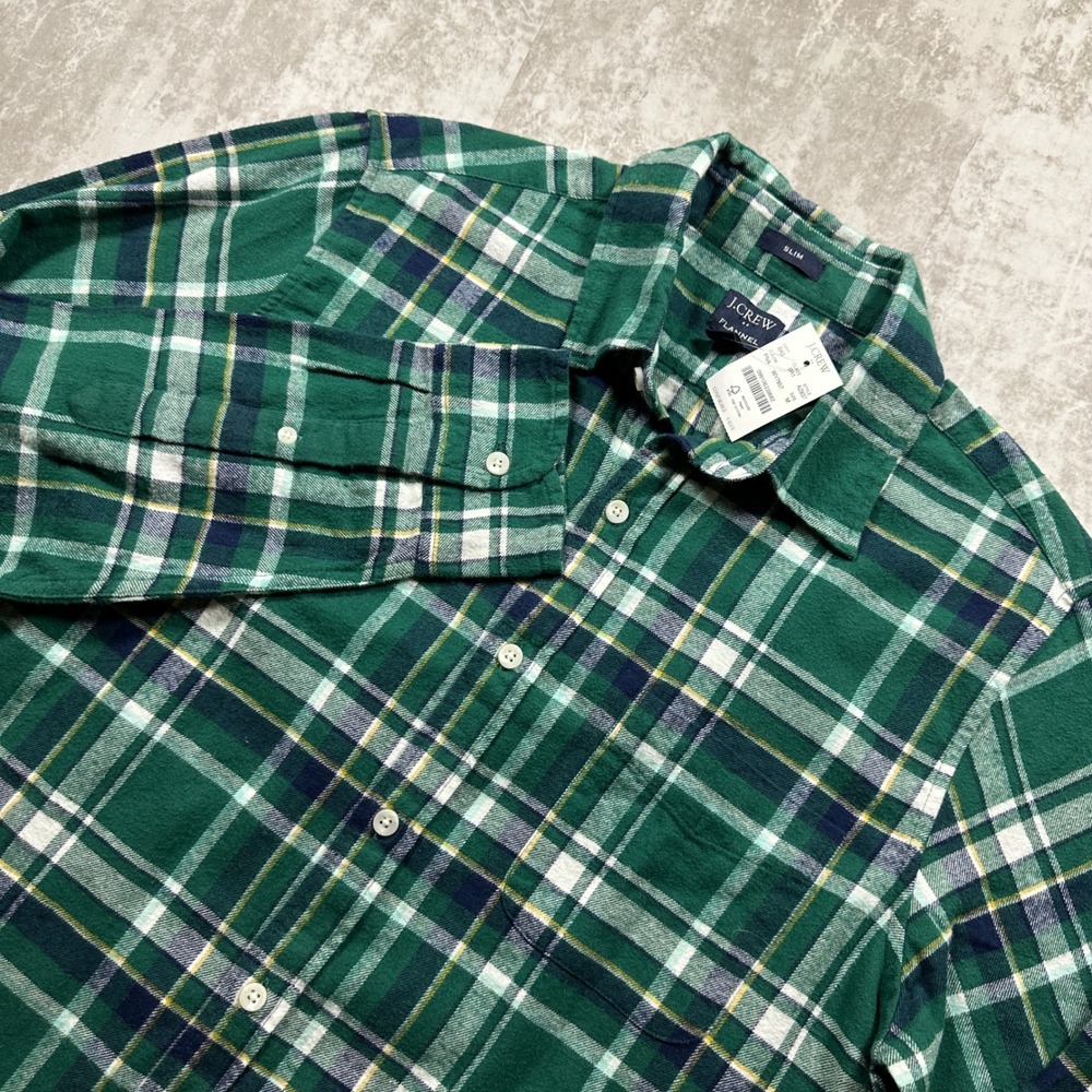 NWT J.Crew Flannel Shirt Mens Size M Green Plaid Slim Fit Long Sleeve AZ837